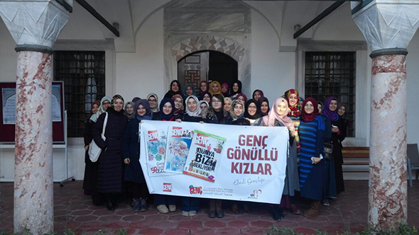 Bu Kapıdan Bir Kez Gir Kardeşim