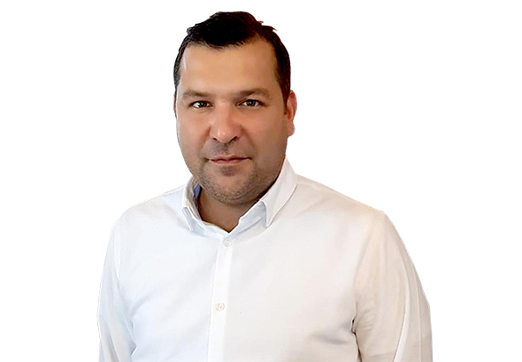 Genç Kardeşlerimiz "Uslanmasın"