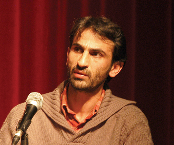 "Türk Şiiri ABD`nin de AB`nin de Çıkarlarına Hizmet Etmez"