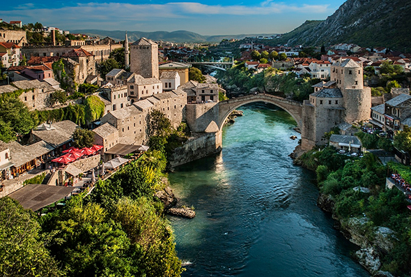 Ümit de Bitmez, Bosna da...