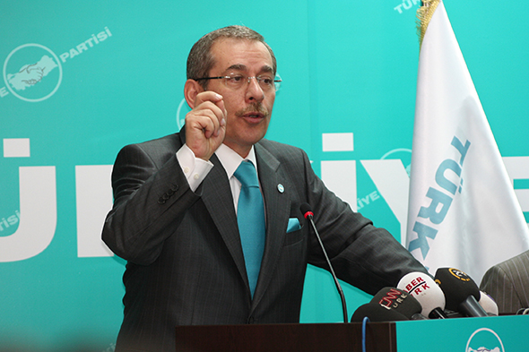 Tarih Tekerrürden mi İbaret?