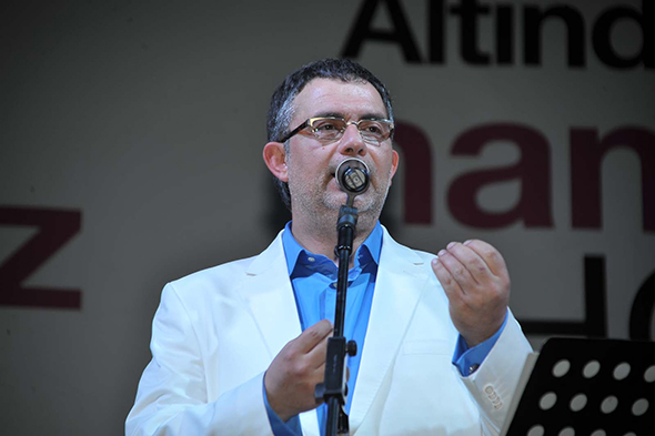 Aşk`la Sadece Bir Kere Karşılaşırız!