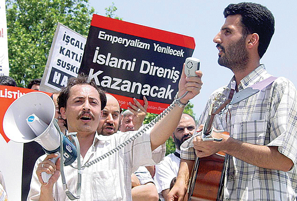 Marjinal Olan Biz Değiliz, Yaşadığımız Sıkıntılara Kayıtsız Kalanlardır!