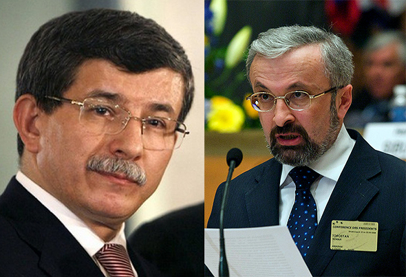 Türkiye`nin Yeni Dış Politika Vizyonu: Oyun Kuran, İnisiyatif Alan Merkez Ülke