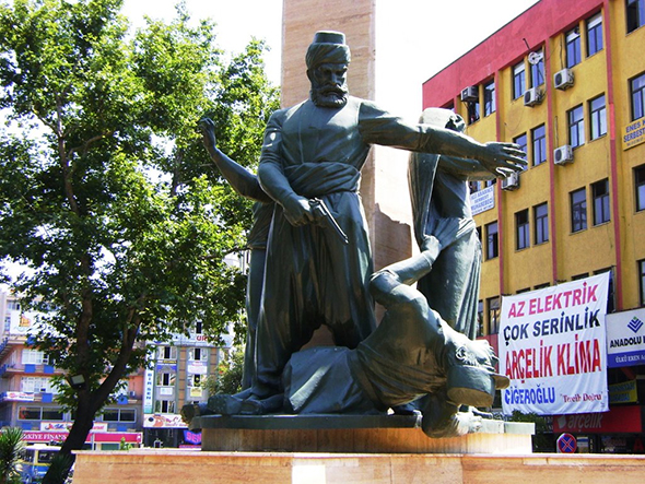Sütçü İmam Sizi Çağırıyor!