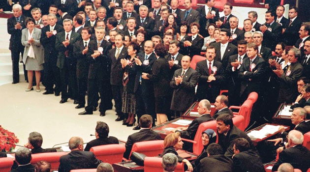 Güzel Kadınlar Gününüz Kutlu Olsun!