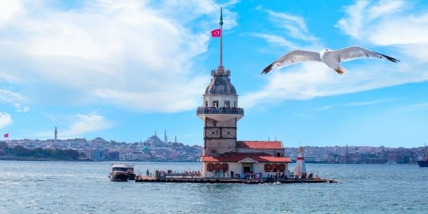 Çiçekli Küçük Defterden